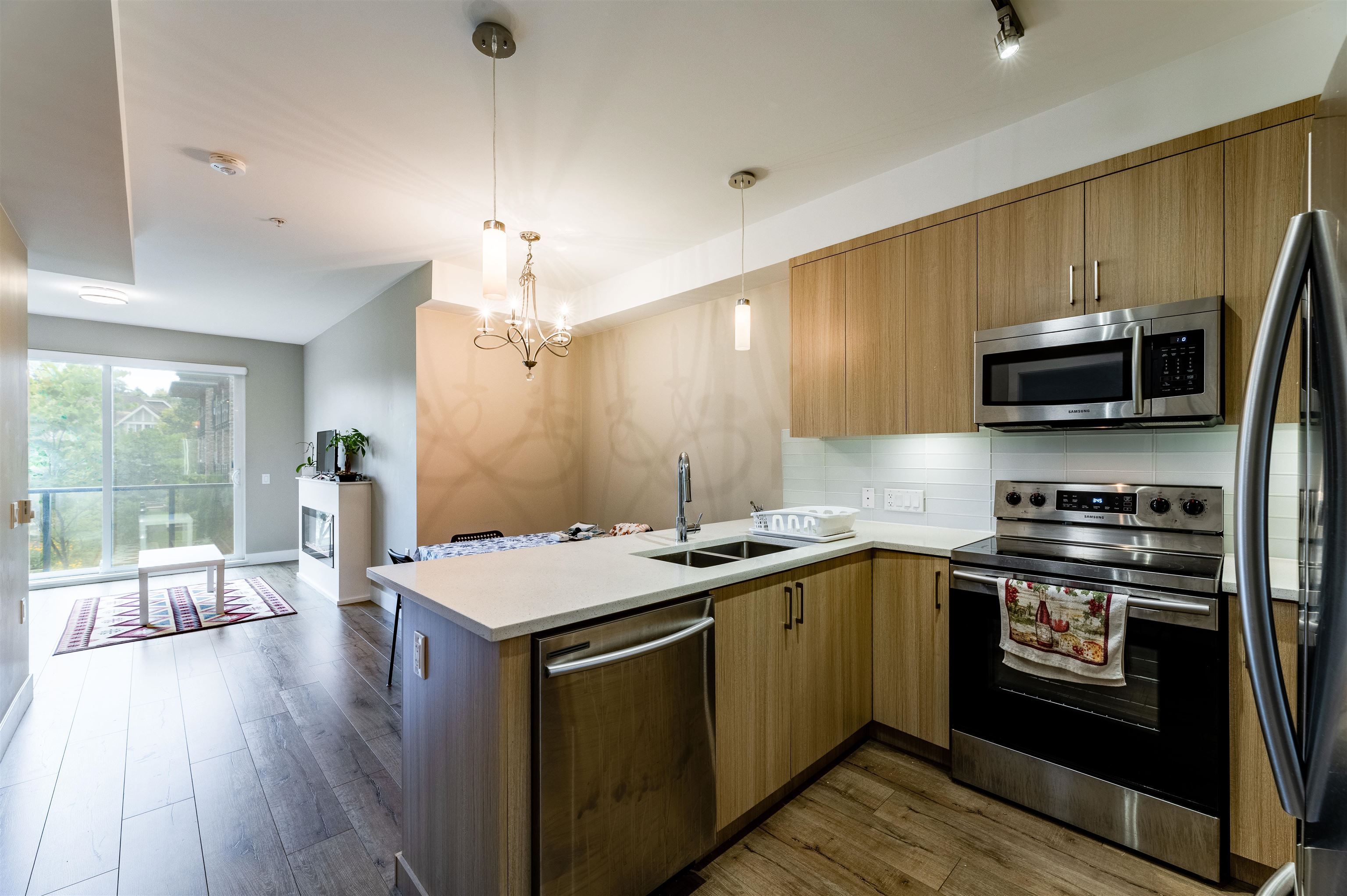 Property Listing: 215 - 12460 191 Street, Pitt Meadows, BC