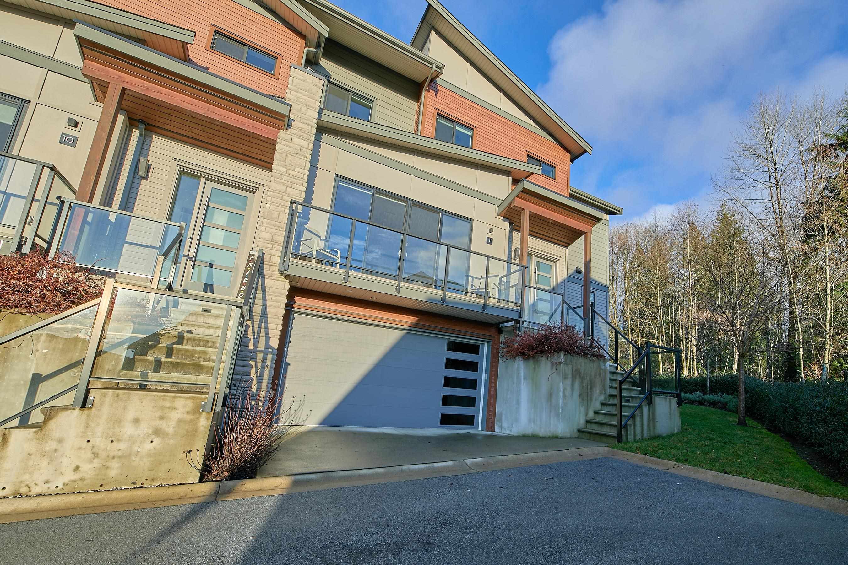 Property Listing: 11 - 23415 Cross Road, Maple Ridge, BC