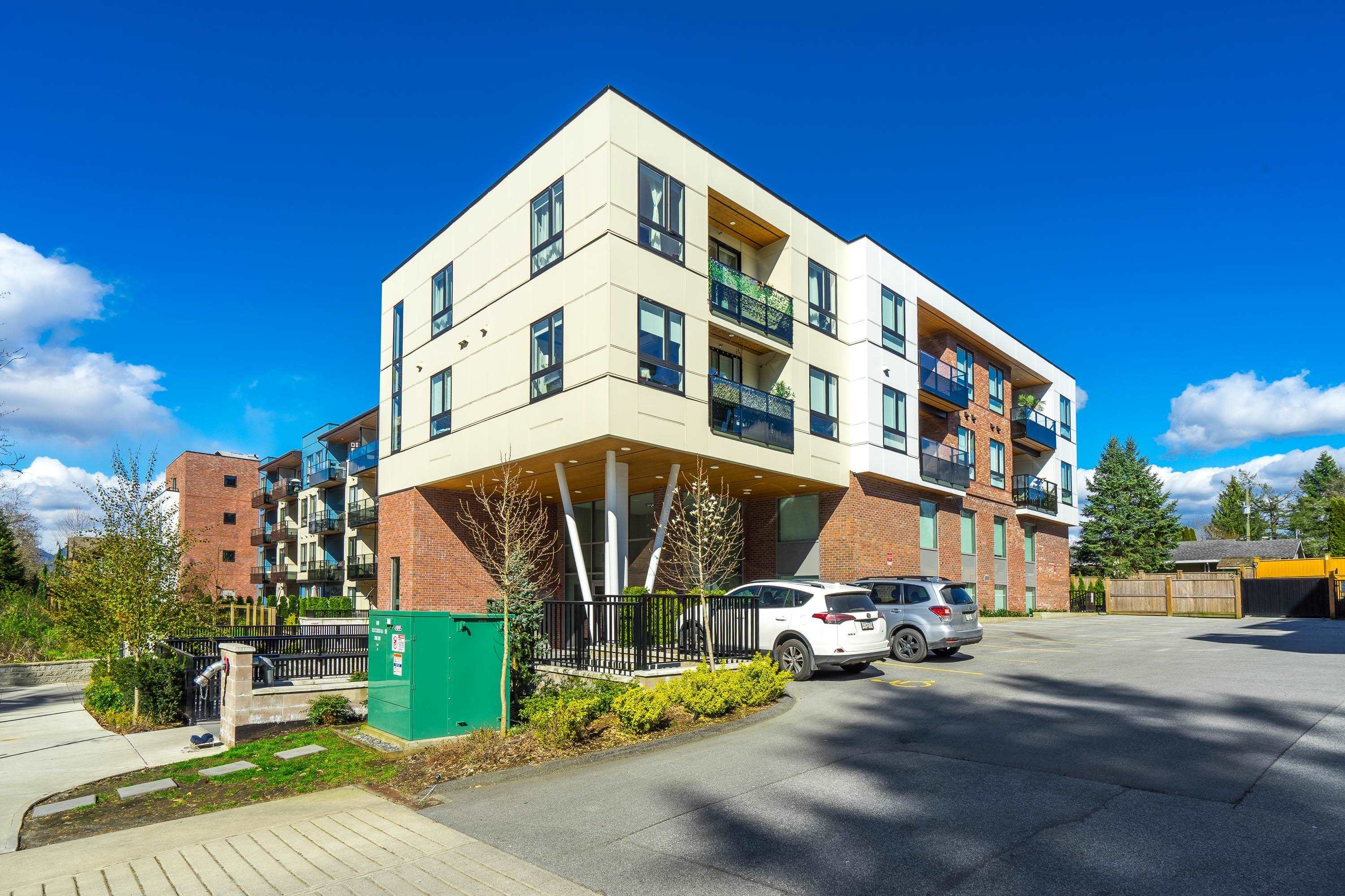 Property Listing: 211 - 12320 222 Street, Maple Ridge, BC