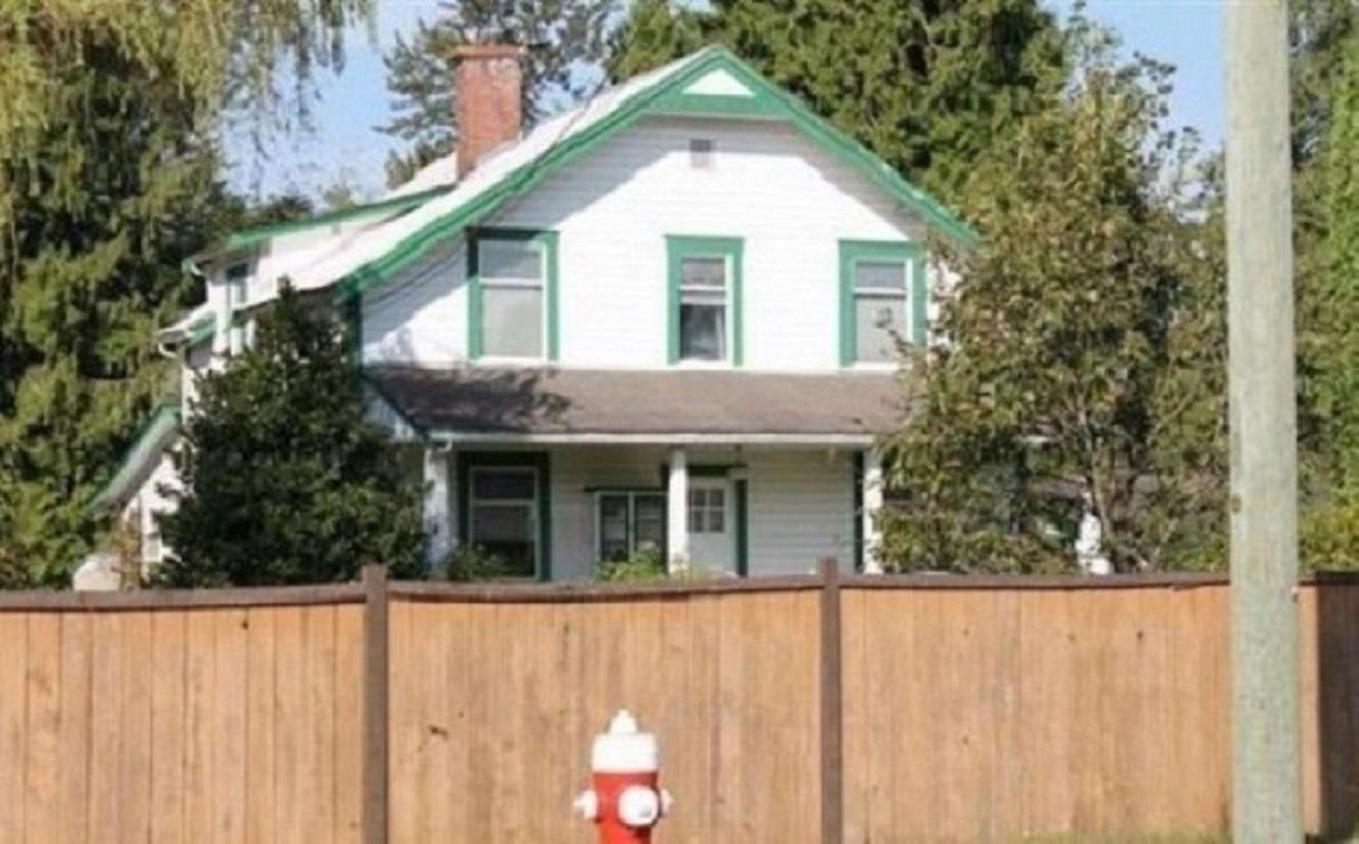 Property Listing: 11363 240 Street, Maple Ridge, BC